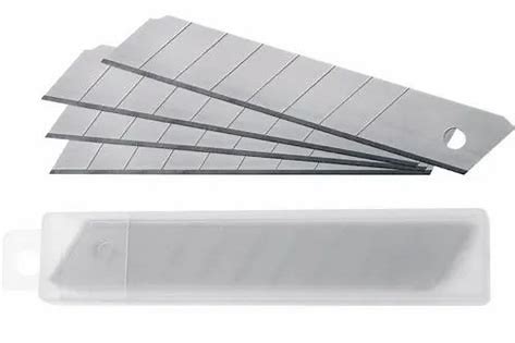 CUTTING KNIFE BLADE 18MM