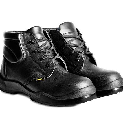 SAFETY SHOES - SIZE: 12
